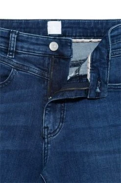 Boss SKINNY-FIT JEANS AUS BLAUEM SUPER-STRETCH-DENIM CROP 4.0 10664247 -Woehrl Populaire Boutique 50480770 414 240 414 salescard 1 Unlimited rights