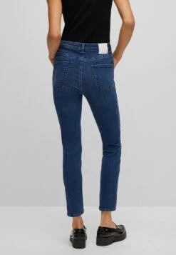 Boss SKINNY-FIT JEANS AUS BLAUEM SUPER-STRETCH-DENIM CROP 4.0 10664247 -Woehrl Populaire Boutique 50480770 414 360 ZA B2C SHO 01 valid until 2024627