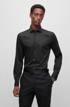 Boss SLIM-FIT SMOKINGHEMD AUS ITALIENISCHER STRETCH-BAUMWOLLE 10677409 6 Boss SLIM-FIT SMOKINGHEMD AUS ITALIENISCHER STRETCH-BAUMWOLLE 10677409 -Woehrl Populaire Boutique BOSS Black PreSpring 23 001 50484514 3