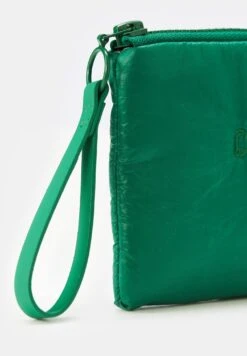 Copenhagen Studios CPH POUCH 2 10679706 -Woehrl Populaire Boutique CPH pouch 2 small recycled nylon Deep Green 4