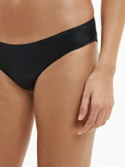 Calvin Klein SLIP - LIQUID TOUCH 10558599 -Woehrl Populaire Boutique Calvin Klein 009999 001 000QF4481E001 4