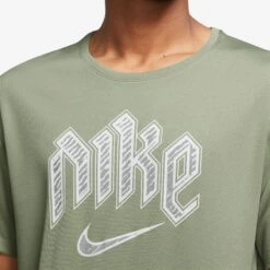 Nike Shirt M NK DF RUN DVN MILE SS 10697261 -Woehrl Populaire Boutique DX0839 386 BILD03 20221012