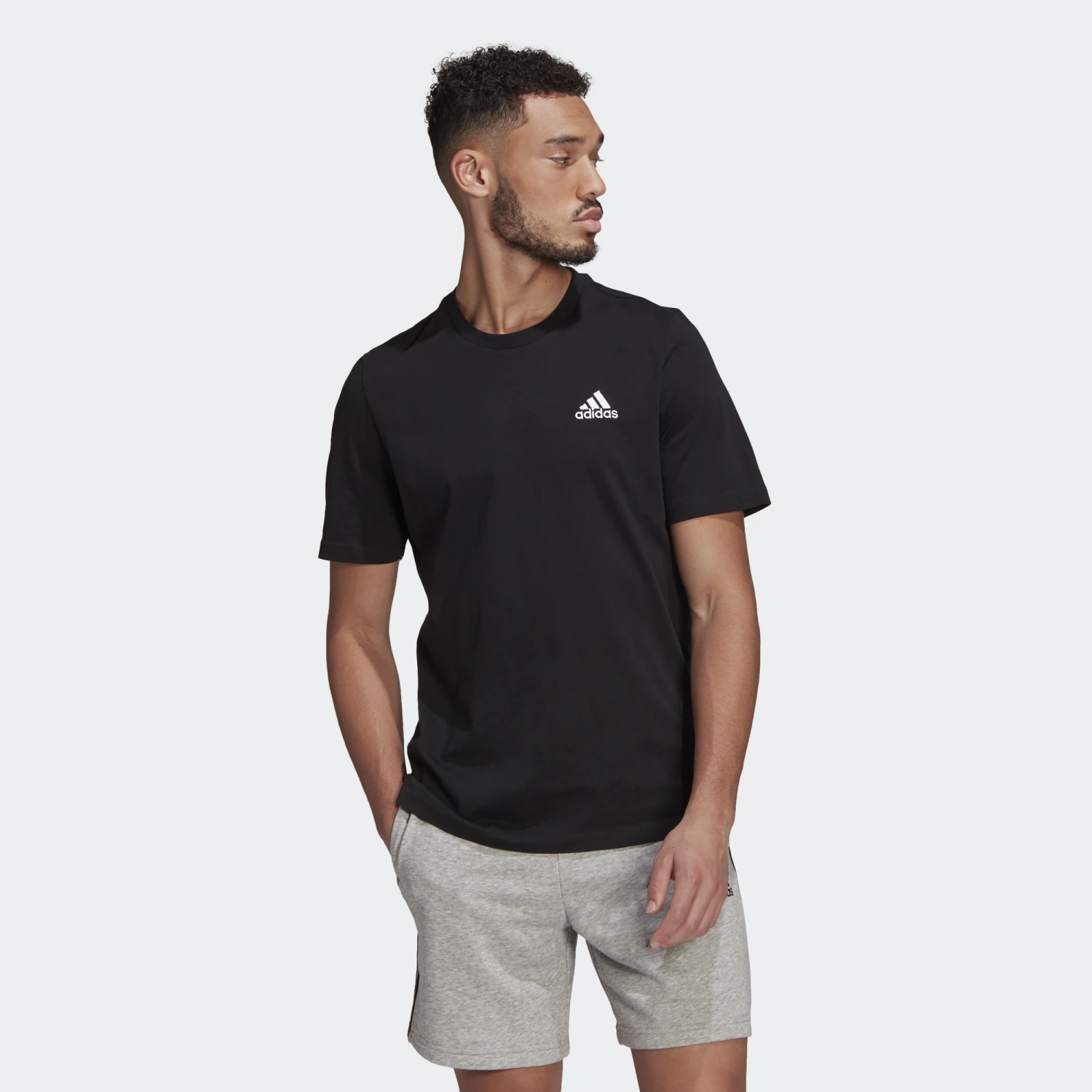 Adidas Essentials Embroidered Small Logo T-Shirt 10639892 3 Adidas Essentials Embroidered Small Logo T-Shirt 10639892 – Bild 3