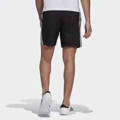 Adidas Trainingsshort 10639879 -Woehrl Populaire Boutique GL0022 APP on model back gradient