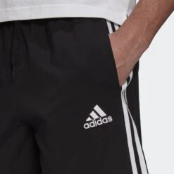 Adidas Trainingsshort 10639879 -Woehrl Populaire Boutique GL0022 APP on model detail 1 gradient