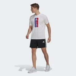 Adidas Trainingsshort 10639880 -Woehrl Populaire Boutique GM2127 APP on model standard outfit gradient