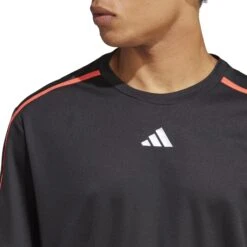 Adidas Workout Base T-Shirt 10680744 -Woehrl Populaire Boutique IB7896 7 APPAREL On Model Detail View 1 transparent