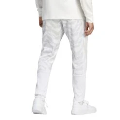 Adidas Tiro Trainingshose 10680820 -Woehrl Populaire Boutique IB8384 4 APPAREL On Model Back View transparent