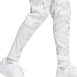 Adidas Tiro Trainingshose 10680820 -Woehrl Populaire Boutique IB8384 7 APPAREL On Model Detail View 2 transparent