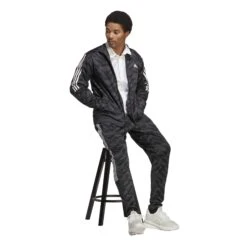 Adidas Tiro Trainingsoberteil 10680815 -Woehrl Populaire Boutique IB8389 6 APPAREL On Model Walking View transparent