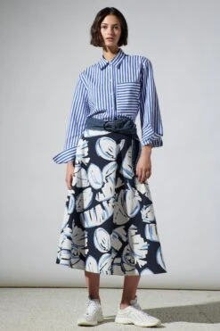 Luisa Cerano Rock Mit Einem Floralem Allover-Print 10680696 -Woehrl Populaire Boutique Luisa Cerano FS 2023 VKP2 2942 5781903473 2942