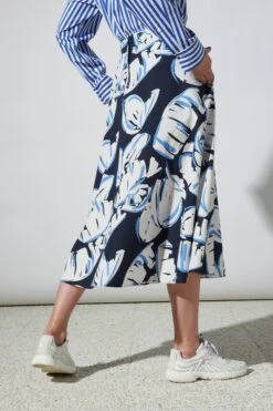 Luisa Cerano Rock Mit Einem Floralem Allover-Print 10680696 -Woehrl Populaire Boutique Luisa Cerano FS 2023 VKP2 2942 5781903473 2942 4