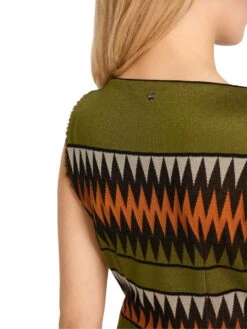 Marc Cain Strickkleid Rethink Together 10714190 -Woehrl Populaire Boutique Marc Cain Co FrhjahrSommer 2023 525 UC2166M34 4