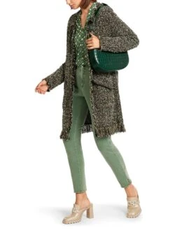 Marc Cain Cardigan Mit Fransen Knitted In Germany 10681130 10 Marc Cain Cardigan Mit Fransen Knitted In Germany 10681130 -Woehrl Populaire Boutique Marc Cain Co FrhjahrSommer 2023 900 UC3909M05 5