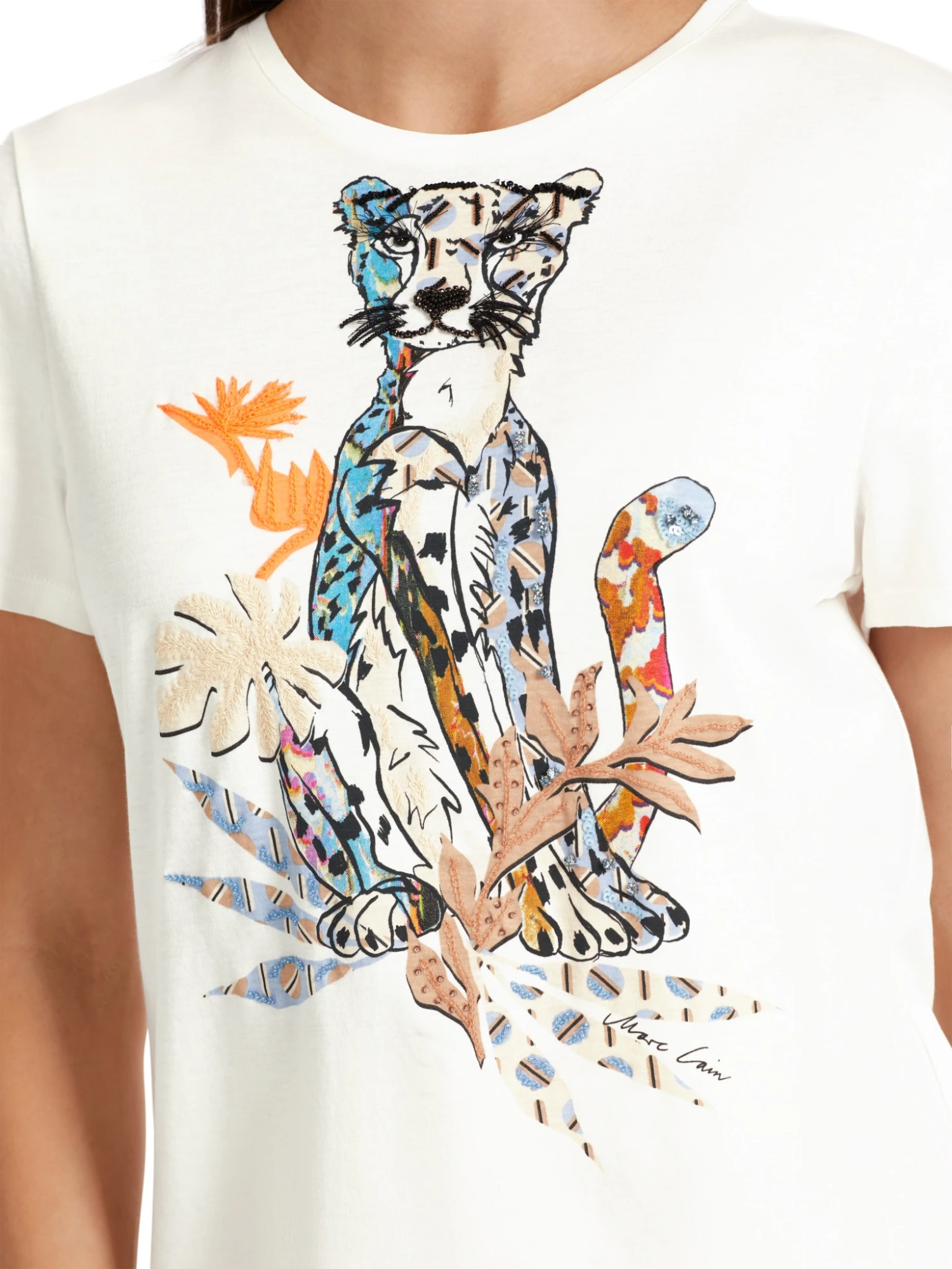 Marc Cain T-Shirt Mit Tiger-Applikation 10725070 4 Marc Cain T-Shirt Mit Tiger-Applikation 10725070 – Bild 4