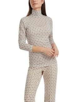 Marc Cain Figurnahes Rollkragen T-Shirt 10725069 11 Marc Cain Figurnahes Rollkragen T-Shirt 10725069 -Woehrl Populaire Boutique Marc Cain Co HerbstWinter 2023 132 VC4812J07 6