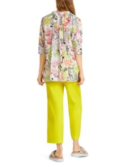 Marc Cain Bedruckte Bluse Mit Blumen-Dessin 10723568 8 Marc Cain Bedruckte Bluse Mit Blumen-Dessin 10723568 -Woehrl Populaire Boutique Marc Cain Sp FrhjahrSommer 2023 428 US5115W73 3