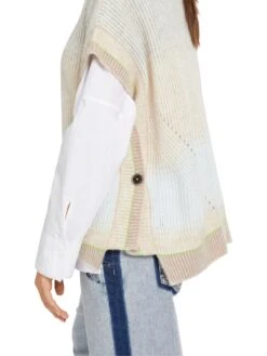 Marc Cain Tank Top Knitted In Germany 10725387 9 Marc Cain Tank Top Knitted In Germany 10725387 -Woehrl Populaire Boutique Marc Cain Sp HerbstWinter 2023 304 VS4201M04 4