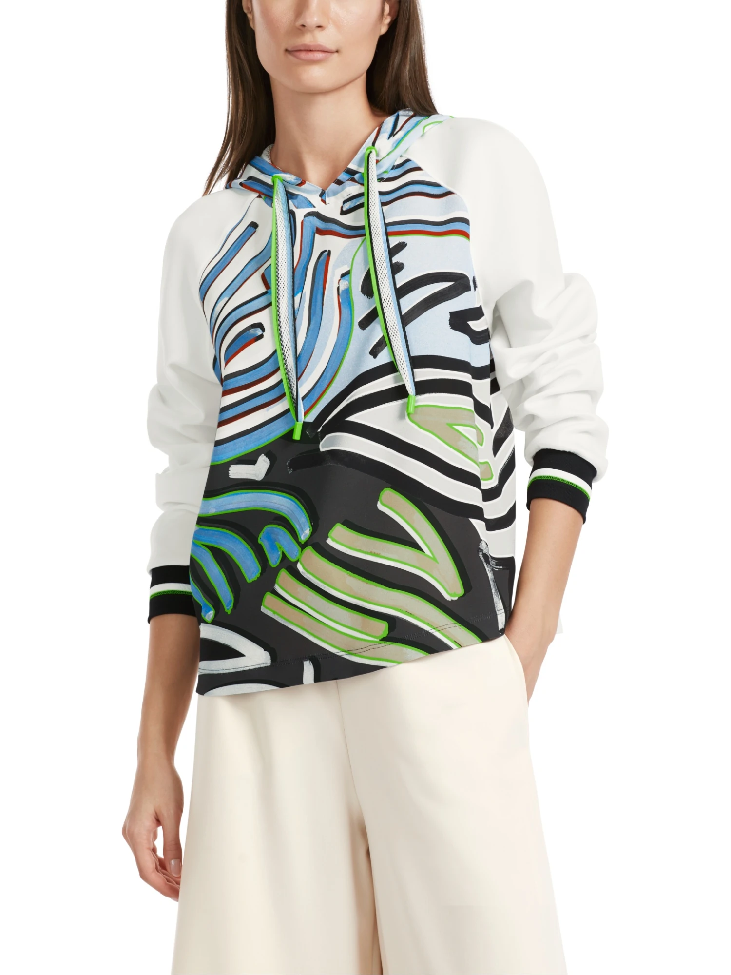 Marc Cain Sportive Bluse Aus Techno-Jersey 10725392 6 Marc Cain Sportive Bluse Aus Techno-Jersey 10725392 – Bild 6