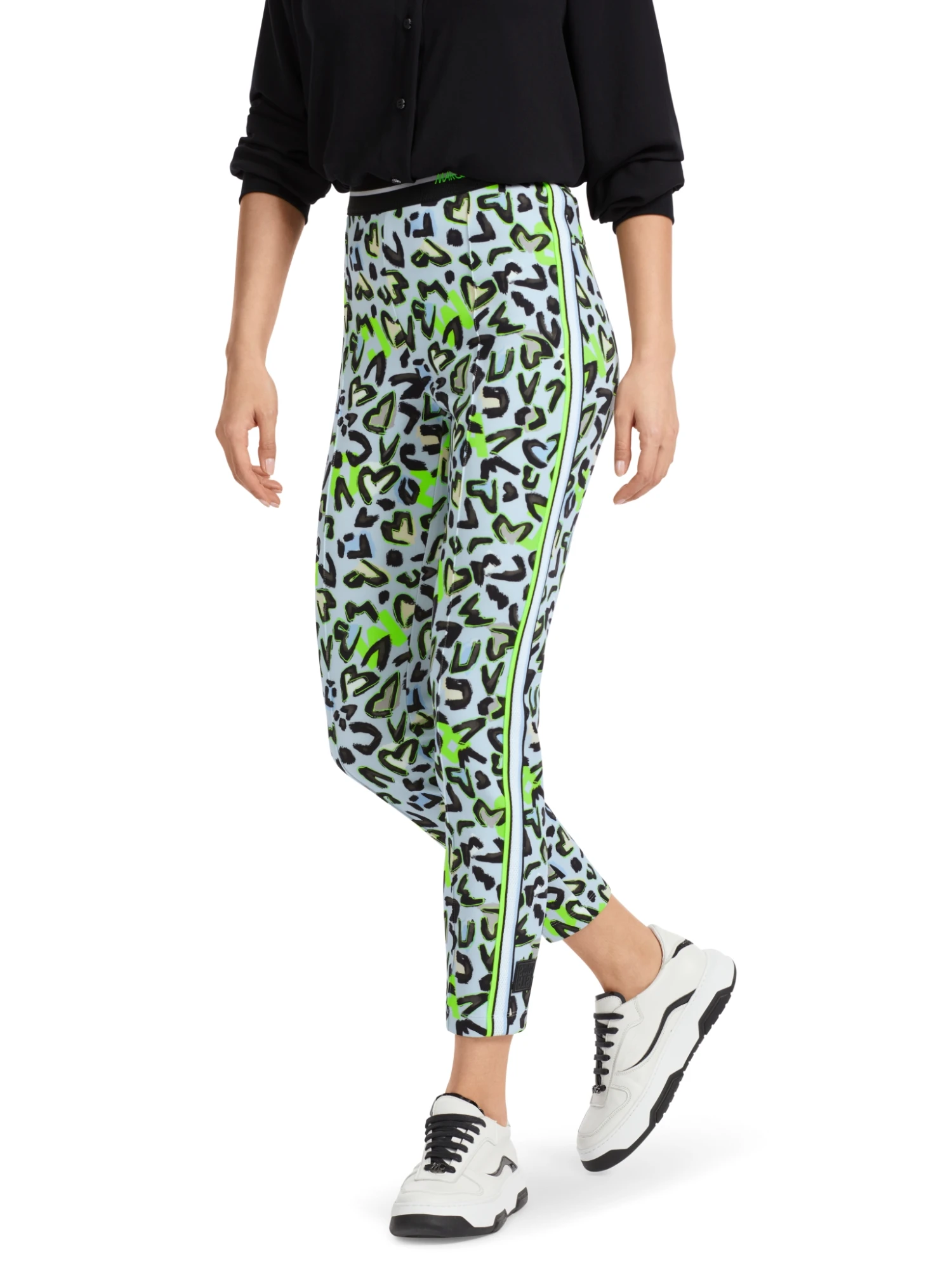 Marc Cain Schmale Hose SOFIA Mit Allover-Print 10725394 6 Marc Cain Schmale Hose SOFIA Mit Allover-Print 10725394 – Bild 6