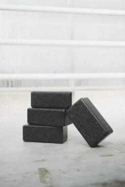 Hejhej Hejhej-block 10677438 -Woehrl Populaire Boutique hejhej block Photo Credits Maria Bayer 1